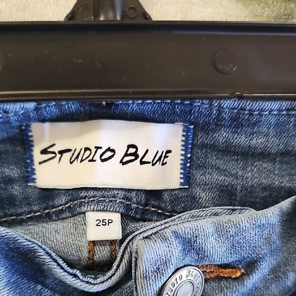 Trendy Distressed Blue Skinny Jeans - Picture 2 of 3